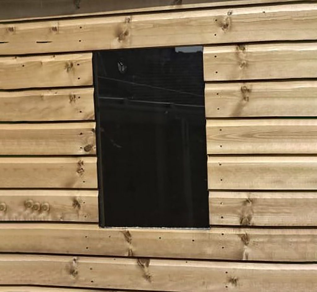 shed window fixed